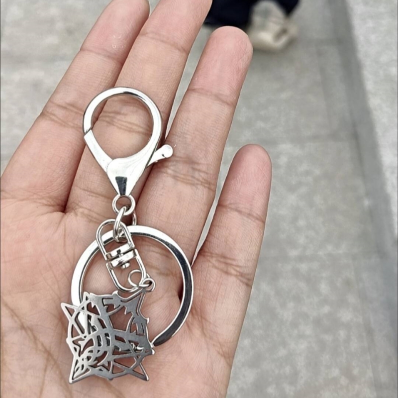 신비의 제왕 바보의 신성한 상징/기호 열쇠고리 클라인  - Anime Merchandise Keychains 리뷰 및 가격